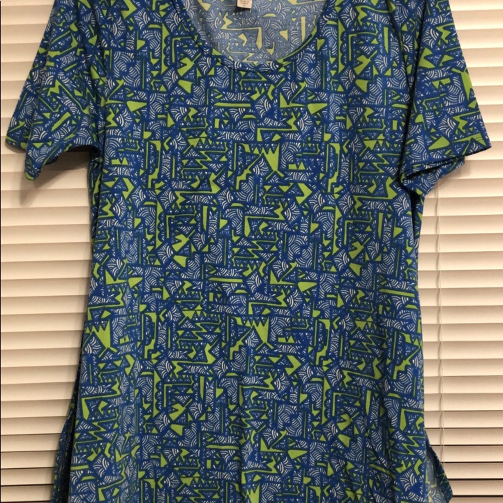 Tons of LuLaRoe!